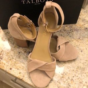 NEVER WORN, Talbots Beatrice Twist Block Heal Shoe